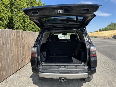 2022 Toyota 4Runner TRD Off-Road - Photo 13 - West Richland, WA 99353