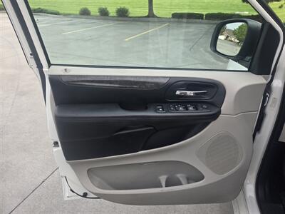 2011 Dodge Grand Caravan Mainstreet - Photo 9 - West Richland, WA 99353