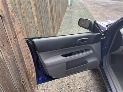 2003 Subaru Forester 2.5 X - Photo 9 - West Richland, WA 99353
