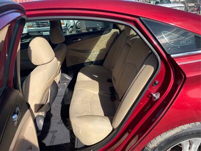 2013 Hyundai SONATA GLS   - Photo 10 - Pasco, WA 99301