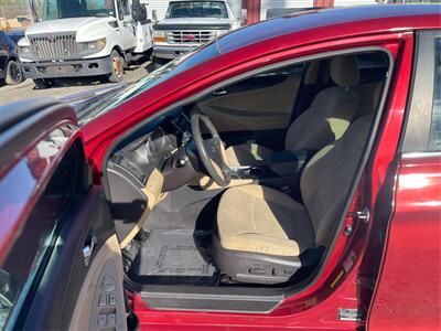 2013 Hyundai SONATA GLS   - Photo 9 - Pasco, WA 99301