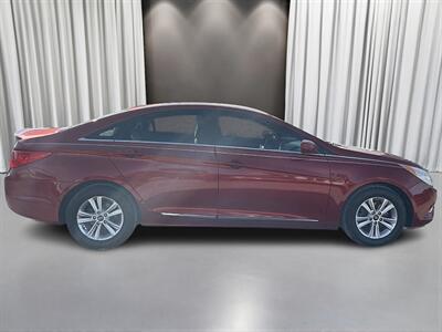 2013 Hyundai SONATA GLS   - Photo 4 - Pasco, WA 99301