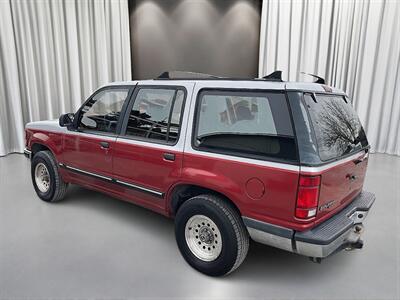 1992 Ford Explorer XLT 4dr XLT   - Photo 7 - West Richland, WA 99353