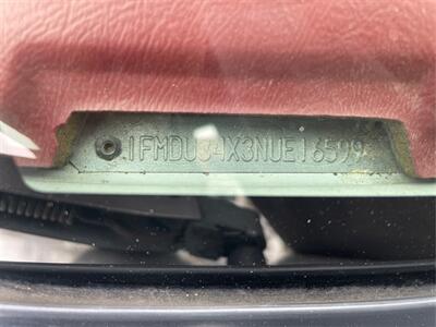 1992 Ford Explorer XLT 4dr XLT   - Photo 23 - West Richland, WA 99353