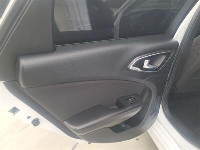 2015 Chrysler 200 Limited - Photo 20 - West Richland, WA 99353