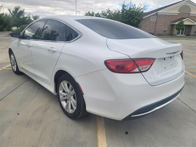 2015 Chrysler 200 Limited - Photo 3 - West Richland, WA 99353