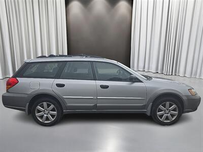 2007 Subaru Outback 2.5i Basic - Photo 4 - Pasco, WA 99301