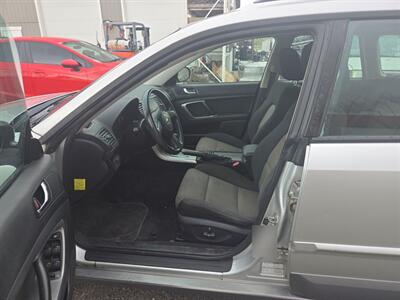 2007 Subaru Outback 2.5i Basic   - Photo 9 - Pasco, WA 99301