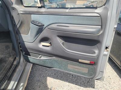 1993 Ford F-250 XLT - Photo 12 - West Richland, WA 99353