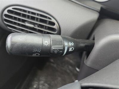 2000 Dodge Stratus SE   - Photo 20 - West Richland, WA 99353