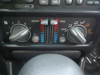 2003 Pontiac Grand Prix SE   - Photo 25 - Pasco, WA 99301