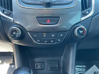 2019 Chevrolet Cruze LS   - Photo 29 - Pasco, WA 99301