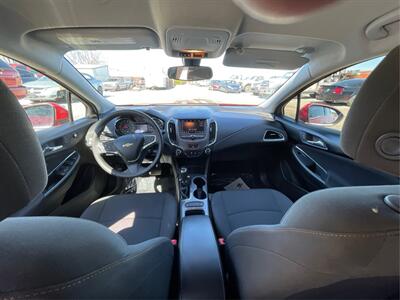 2019 Chevrolet Cruze LS   - Photo 28 - Pasco, WA 99301