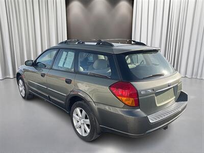 2007 Subaru Outback 2.5i Basic   - Photo 7 - West Richland, WA 99353