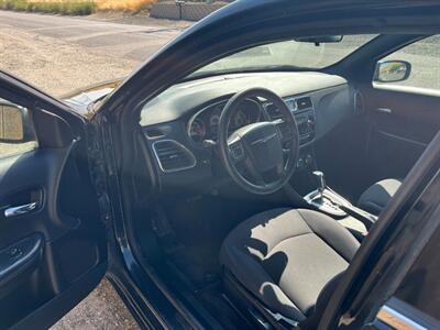 2012 Chrysler 200 LX   - Photo 10 - West Richland, WA 99353