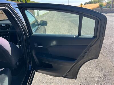 2012 Chrysler 200 LX   - Photo 14 - West Richland, WA 99353