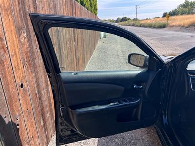 2012 Chrysler 200 LX   - Photo 9 - West Richland, WA 99353