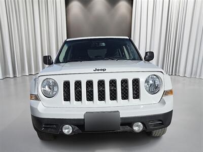 2014 Jeep Patriot Latitude   - Photo 2 - Pasco, WA 99301