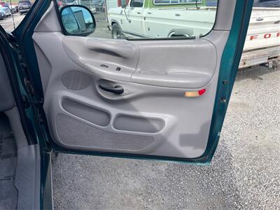 1998 Ford F-150 3dr   - Photo 22 - Pasco, WA 99301