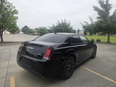 2018 Chrysler 300 Series S - Photo 5 - West Richland, WA 99353