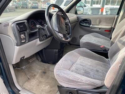 2001 Pontiac Montana SE   - Photo 3 - West Richland, WA 99353