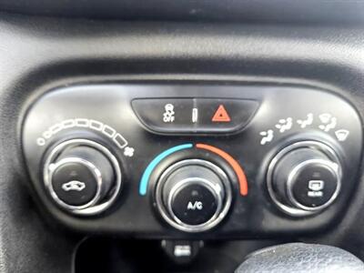 2015 Dodge Dart SXT   - Photo 12 - West Richland, WA 99353