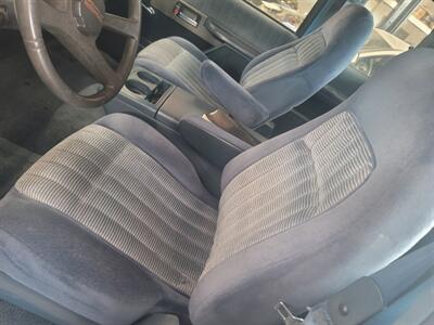 1994 Chevrolet C2500 Silverado   - Photo 10 - West Richland, WA 99353