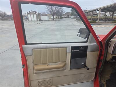 1982 Chevrolet S-10 - Photo 18 - Pasco, WA 99301