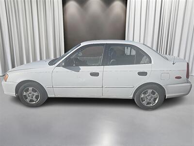 2002 Hyundai ACCENT GL   - Photo 8 - Pasco, WA 99301