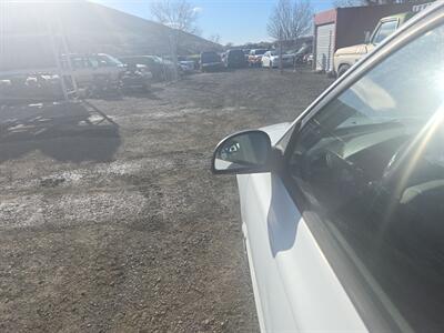 2002 Hyundai ACCENT GL   - Photo 27 - Pasco, WA 99301