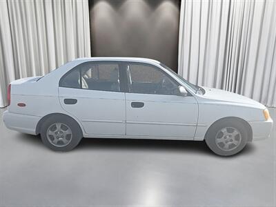 2002 Hyundai ACCENT GL   - Photo 4 - Pasco, WA 99301