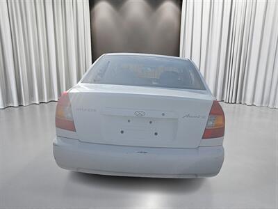 2002 Hyundai ACCENT GL   - Photo 6 - Pasco, WA 99301