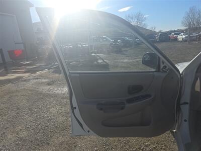 2002 Hyundai ACCENT GL   - Photo 21 - Pasco, WA 99301