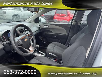 2012 Chevrolet Sonic LT   - Photo 10 - Kent, WA 98032