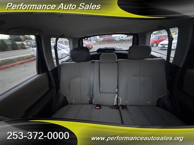 2005 Mitsubishi Endeavor LS   - Photo 16 - Kent, WA 98032
