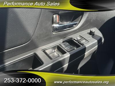 2014 Subaru XV Crosstrek 2.0i Limited   - Photo 11 - Kent, WA 98032