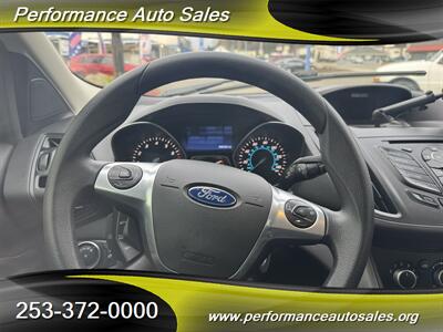 2015 Ford Escape S   - Photo 9 - Kent, WA 98032