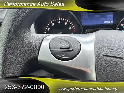 2015 Ford Escape S   - Photo 11 - Kent, WA 98032