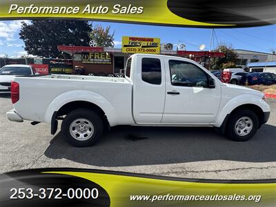 2017 Nissan Frontier S   - Photo 8 - Kent, WA 98032
