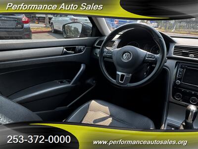 2014 Volkswagen Passat 1.8T SE - Photo 9 - Kent, WA 98032