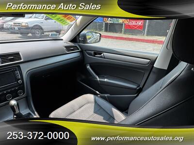 2014 Volkswagen Passat 1.8T SE - Photo 8 - Kent, WA 98032
