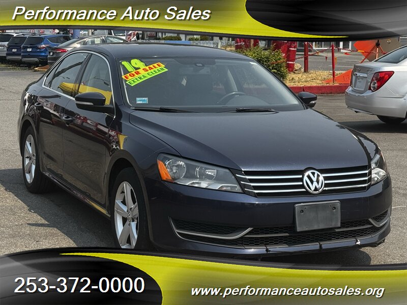 2014 Volkswagen Passat 1.8T SE  