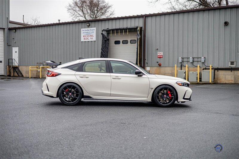 2025 Honda Civic Type R   - Photo 20 - Wyomissing, PA 19610