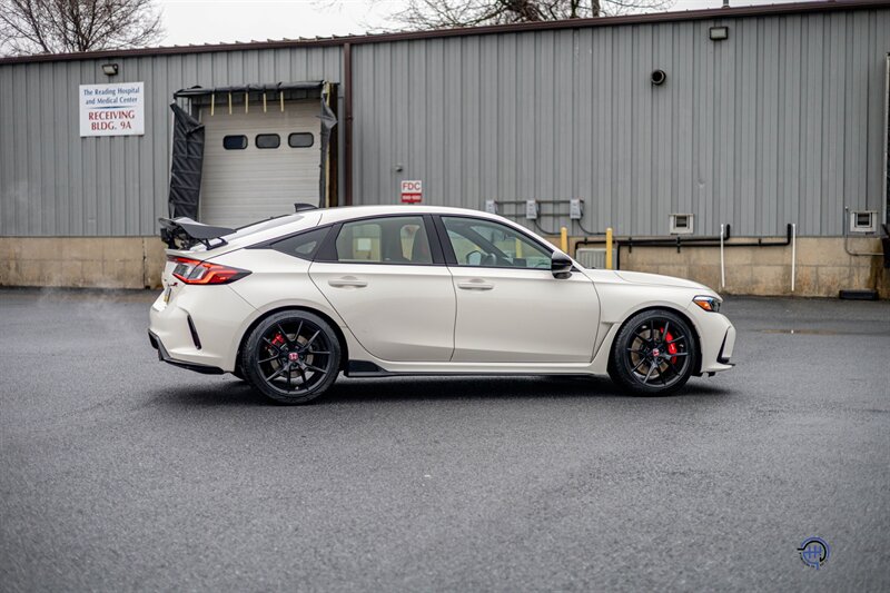 2025 Honda Civic Type R   - Photo 19 - Wyomissing, PA 19610
