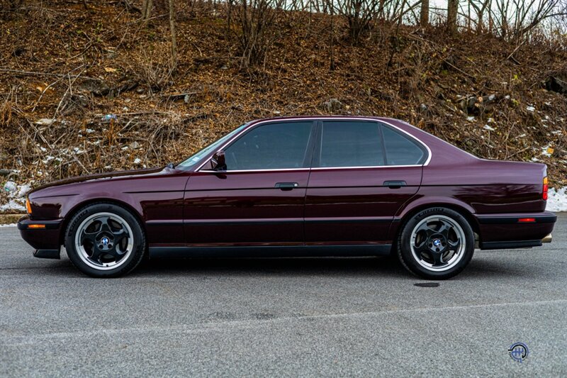 1991 BMW M5 Individual  