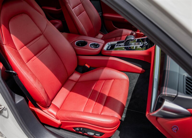 2022 Porsche Panamera 4 Platinum Edition - Photo 61 - Wyomissing, PA 19610