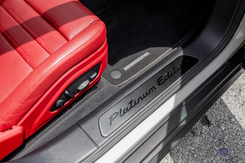 2022 Porsche Panamera 4 Platinum Edition - Photo 62 - Wyomissing, PA 19610