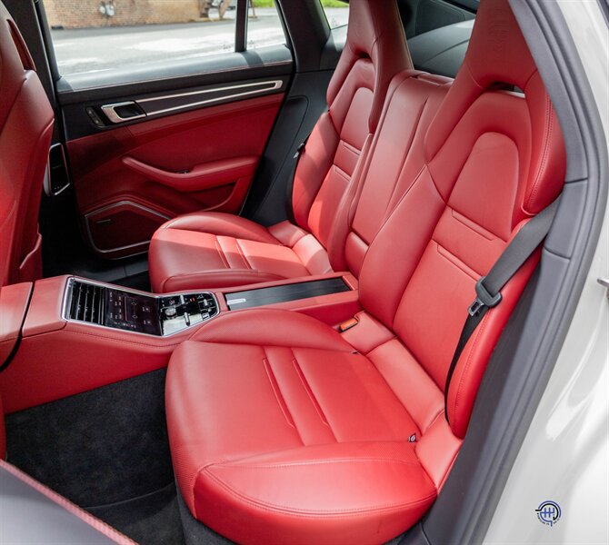 2022 Porsche Panamera 4 Platinum Edition - Photo 52 - Wyomissing, PA 19610