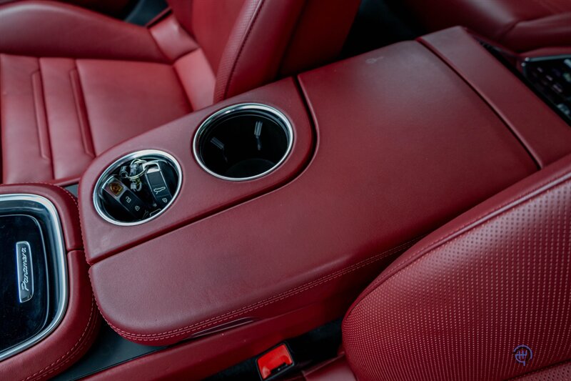 2022 Porsche Panamera 4 Platinum Edition - Photo 51 - Wyomissing, PA 19610