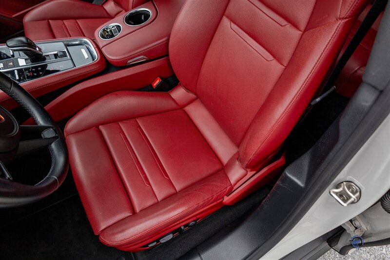 2022 Porsche Panamera 4 Platinum Edition - Photo 35 - Wyomissing, PA 19610